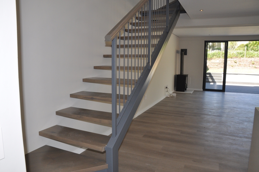 4 Bedroom Property for Sale in Hout Bay Western Cape